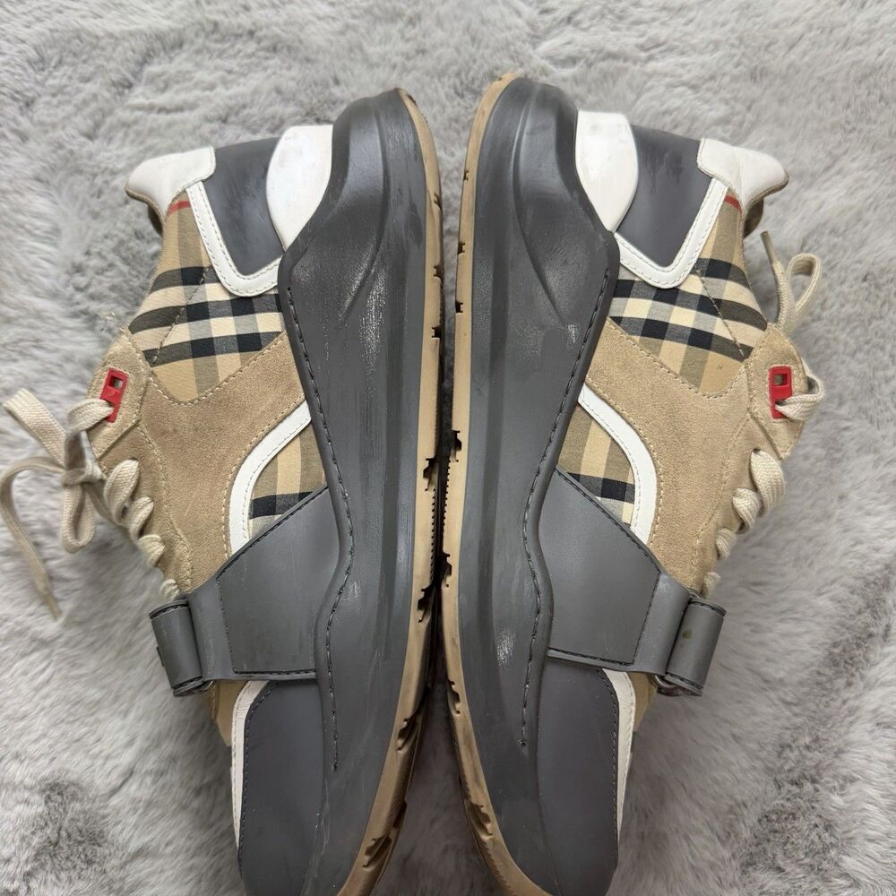Authentic Burberry Ramsey Vintage Check Beige Low Top Sneakers Size 44/ 11 US - Picture 3 of 7